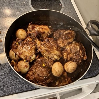 skillet of chicken adobo